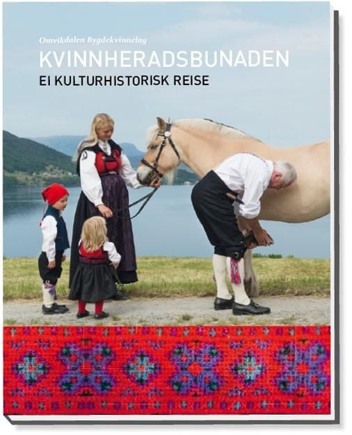 Kvinnheradsbunaden