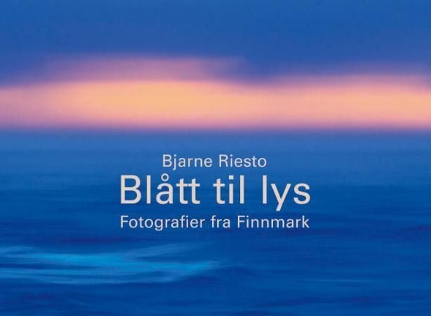 Blått til lys