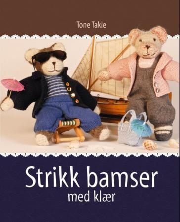 Strikk bamser med klær