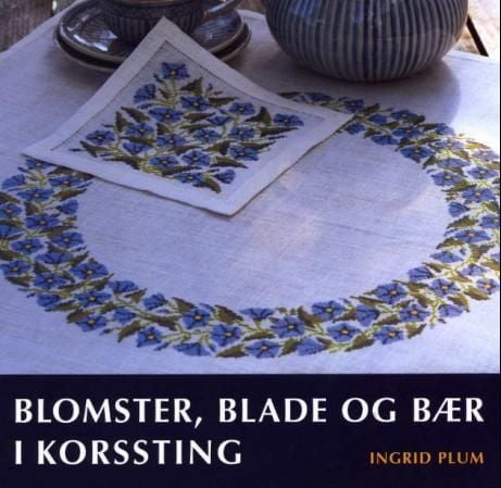 Blomster, blade og bær i korssting